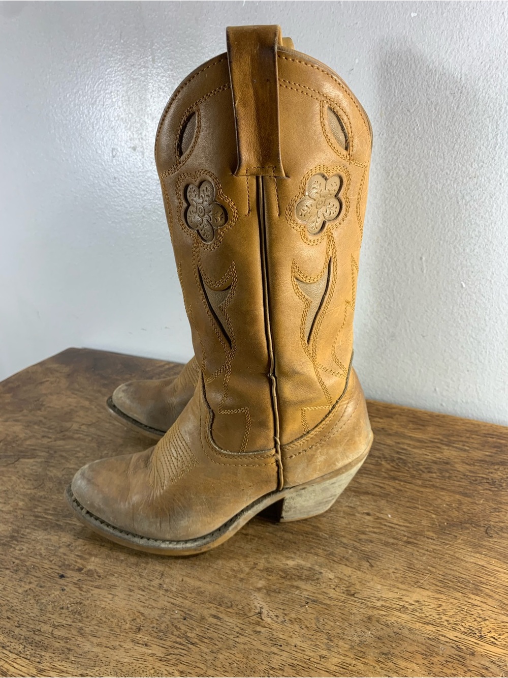 Vintage made in korea Y2K cowboy leather boots